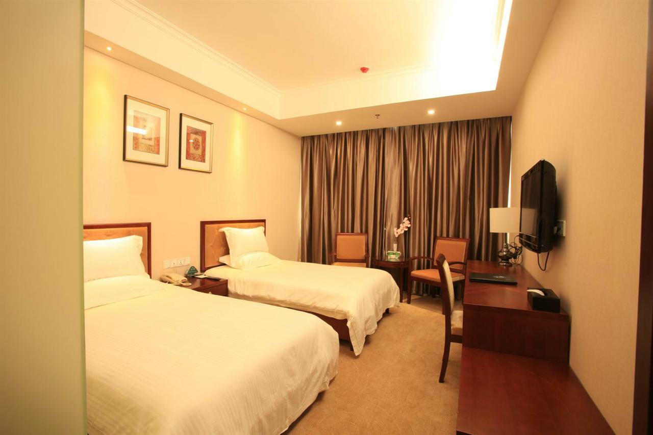 Greentree Inn Beijing East Yizhuang District Second Kechuang Street Express Hotel Kültér fotó